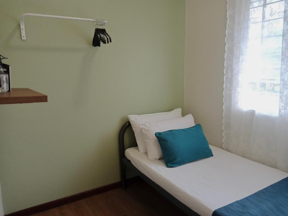 The Serene Homestay, Port Dickson Buitenkant foto